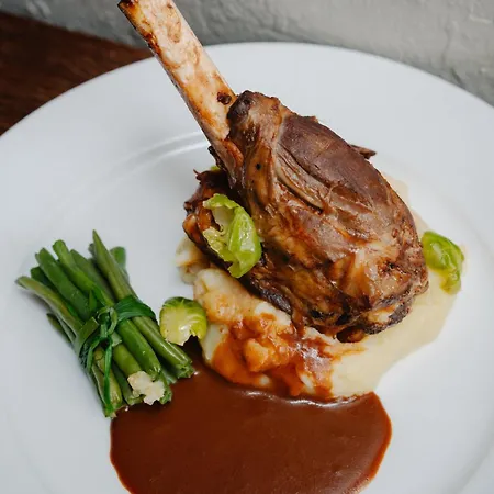 Gamlavaerket Gjaestgiveri Og Tracteringssted ホテル 4*