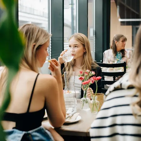 Hotell Gamlavaerket Gjaestgiveri Og Tracteringssted
