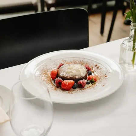 Gamlavaerket Gjaestgiveri Og Tracteringssted ホテル サンネス