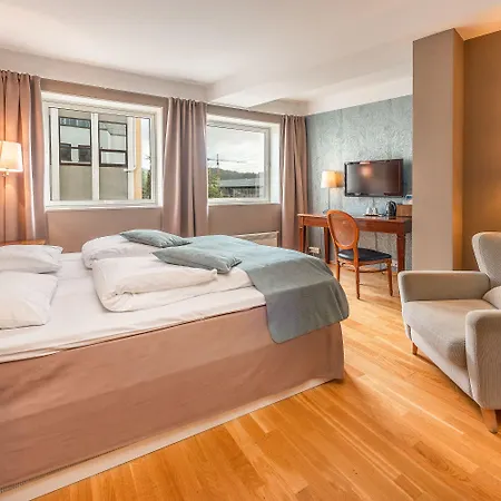 Gamlavaerket Gjaestgiveri Og Tracteringssted ホテル サンネス