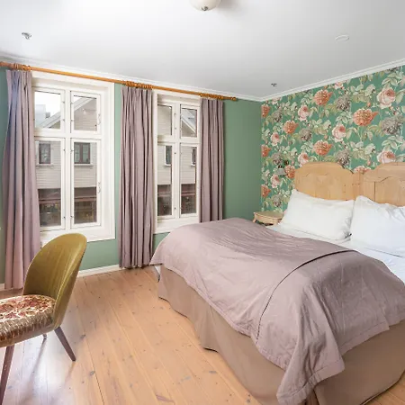 Gamlavaerket Gjaestgiveri Og Tracteringssted ホテル サンネス