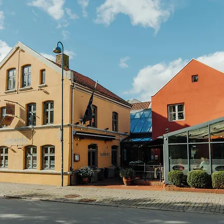 Gamlaværket Gjæstgiveri Og Tracteringssted