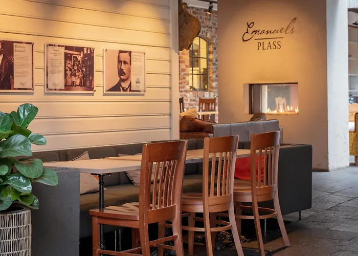 Gamlavaerket Gjaestgiveri Og Tracteringssted מלון סנדנס