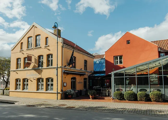 Gamlavaerket Gjaestgiveri Og Tracteringssted